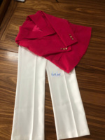 Ensemble de costume élégant pour femmes rose/blanc, blazer et pantalon sur mesure, tenue de bureau formelle, fabrication OEM/ODM au Vietnam
