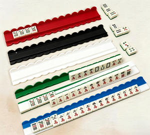 ชั้นวางไพ่มาจองอะคริลิคแบบอเมริกันขนาด 20 นิ้ว ขอบโค้งมน ที่วางไพ่มาจองใสหลากสี อุปกรณ์เสริมสำหรับ<span class=keywords><strong>เ</strong></span>กมมาจองสำหรับครอบครัว - Product Image 6