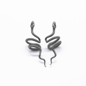 Pendientes de clip con forma de serpiente de Yunnique, diseño de zodiaco animal en plata tibetana, joyería de moda. - Product Image 1