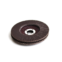 Disque à lamelles abrasif en oxyde d'aluminium calciné 115 x 22 mm pour usages généraux sur métaux et acier inoxydable