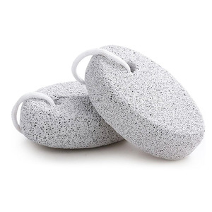 Venta al por mayor de exfoliación de forma redonda y removedor de callos, herramienta de pedicura para pies, piedra pómez <span class=keywords><strong>natural</strong></span>, removedor de piel muerta - Product Image 1