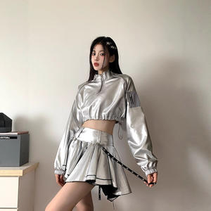 Completo da Donna per Danza Jazz e Street Dance: Felpa Corta a Maniche Lunghe in Cotone Argento e Gonna a Vita Alta - Product Image 4