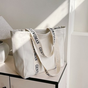Thời Trang Mới Tùy Chỉnh In Logo Vải Vai Túi Công Suất Lớn Màu Be Vải Màu Đen <span class=keywords><strong>Tote</strong></span> Túi Với Chữ Đồng Bằng Cho Phụ Nữ - Product Image 1
