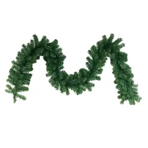 Venta al por mayor de clásica PVC Artificial 9ft decoración de Navidad Garland