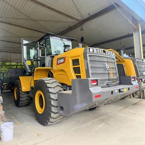 รถตักล้อยางรุ่น Heavy Duty XC968 แรงยกสูง โครงสร้างเสริมความแข็งแรง สำหรับงานตักหินในเหมืองขนาดใหญ่ - Product Image 4