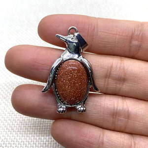 נשים טבעי חן ירוק אוונטורין קריסטל תליון Creative פינגווין צורת אבן המזל אנרגיה תכשיטי שרשראות - Product Image 2