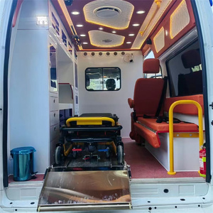 Ambulancia 4x2 de Emergencia Médica, Ambulancia de Cuidados Intensivos Hospitalaria con Equipo Médico Básico - Product Image 4