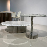 Design italien CC-Table basse ronde moderne ondulée en verre cristal avec base ronde en acier inoxydable