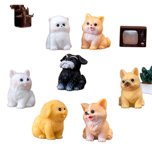 Figurines de chiens miniatures en résine, ornements mignons de chiots de dessin animé, statues d'animaux peintes à la main pour la décoration de jardin et de voiture DIY - Product Image 1