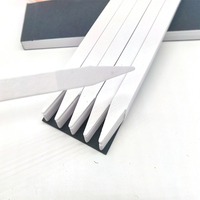Bandes de papier absorbant imprimées sur mesure, soudées par impression sérigraphique, pour tests olfactifs de parfums et brochures