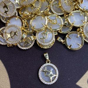 Latest Jewelry <strong>Charms</strong> Nature Shell Customize <strong>Honey</strong> Bee Whale Tail 18k Gold Plated Zircon Hiphop Pendant for Making Necklace - Product Image 5