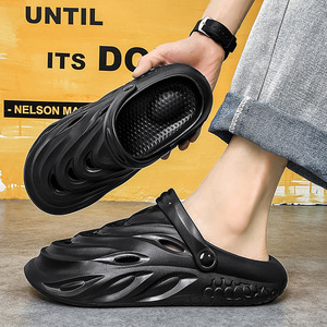 <span class=keywords><strong>รองเท้า</strong></span><span class=keywords><strong>แตะ</strong></span>สไตล์ <span class=keywords><strong>Yeezy</strong></span> ไซส์ใหญ่ สำหรับฤดูร้อน <span class=keywords><strong>รองเท้า</strong></span>ชายหาดแบบสองทาง แฟชั่นกีฬา <span class=keywords><strong>รองเท้า</strong></span>สวมแบบปิดนิ้วเท้า <span class=keywords><strong>รองเท้า</strong></span>ลำลองอเนกประสงค์สำหรับผู้ชายและคู่รัก - Product Image 5