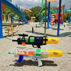 ปืนฉีดน้ำพลาสติก ABS ขนาดใหญ่พิเศษสำหรับเด็กเล่นสระน้ำกลางแจ้งเล่นเกมยิงต่อสู้ชายหาด - Product Image 3