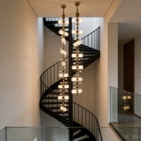 Lustre LED Artistique Long Sur Mesure de Source Directe pour Villas, Escaliers en Verre à Plafond Ouvert, Projets de Hall d'Entrée - Chine