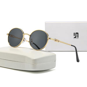 Nuevas Gafas de Sol Redondas de Metal para Mujer, Protección UV400, Tipo 3 Lentes, Estilo Urbano Moderno, Diseño de Alta Gama - Product Image 4