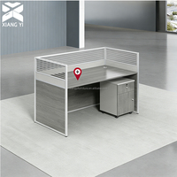 Aménagement de bureau moderne avec bureau modulaire et cloisons de bureau, poste de travail pour les entreprises, les hôtels et les écoles