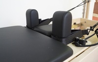 Machine de Pilates en bois d'érable pour usage commercial en studio, lit de Pilates pour musculation avec demi-tourneuse, Reformer Pilates