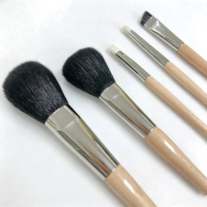 5-Piece Soft Synthetic Bristle Makeup Brush Set Wood Handle Aluminum Ferrule Powder Blush Concealer Private Label Kit - Product Image 4