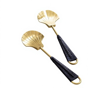 Ensemble de saladiers en métal poli de luxe, design élégant, parfait pour la préparation quotidienne de salades, les fêtes et les pique-niques - Product Image 2