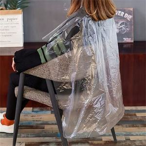 Descartável PE plástico xale para cabeleireiro salão especial pescoço envoltório para o tratamento do cabelo Perm Dye ferramenta descartável barbeiros cabo - Product Image 5