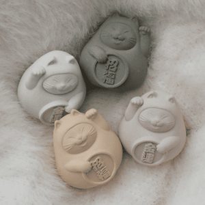 Gato de la suerte de seis colores, productos de cemento hechos a mano personalizados, regalo de decoración, regalos corporativos - Product Image 2