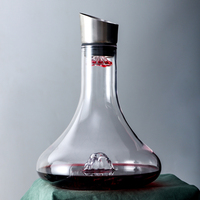 Carafe à vin en verre cristal transparent sans plomb avec verseur aérateur intégré Accessoires de carafe à vin au design classique pour cadeaux