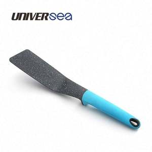 Ensemble de cinq ustensiles de cuisine en métal de bonne qualité, sans danger pour les aliments - Product Image 2