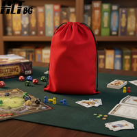 Sac en velours à cordon coulissant avec logo personnalisé pour l'emballage cadeau et le rangement des dés et jetons de jeux de société