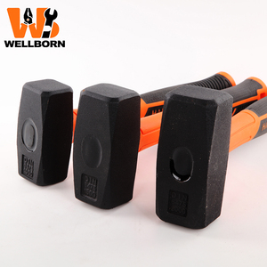 مطرقة حجرية صناعية ثقيلة الوزن بنمط ألماني مع رأس أسود للتقسيم/السحق، وزن 1075 جرام، ضمان 3 سنوات - Product Image 3