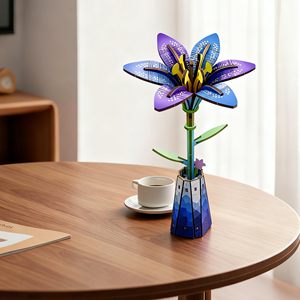 Puzzle en bois 3D de fleurs de lys violettes pour adultes, kit de construction de modèles artisanaux DIY, idéal pour les femmes, les mamans, les grand-mères pour la fête des mères - Product Image 1