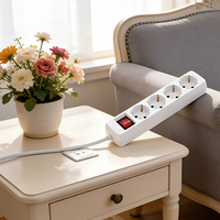 Adaptor Konversi Tembaga Universal Smart Plug, Soket Daya Tahan Lama 4-Arah Model Jerman, Pelindung Lonjakan Arus 3680W untuk Rumah