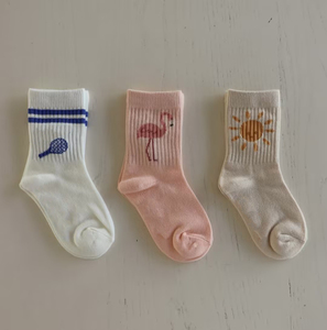 Fabricante Atacado Personalizado Logotipo Padrão Meninos Meninas Algodão Macio Anti Slip Grip Crianças Não Skid Meias Casuais para Crianças - Product Image 1