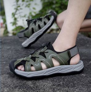 Sandalias de Playa para Hombre 2026, Frescas, Cómodas y Ligeras, con Parte Superior de Cuero Sintético, Suela de Goma, Diseño Calado y Transpirable, Zapatos de Verano - Product Image 4