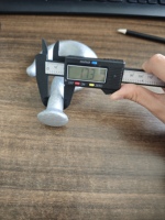 Anclaje de Acero de Alta Calidad para Suelo, Construcción Resistente, Certificado ISO9002, Rojo Brillante Sin Recubrimiento, 14 mm de Diámetro, Rosca M6, Fábrica China