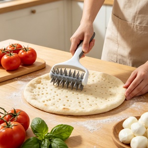 Rouleau à pizza en plastique amovible, perforateur à pain et tarte haute performance, export direct fabricant - Product Image 5