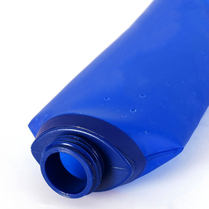Bouteille d'eau pliable en TPU, fabriquée en Chine par un fabricant de bouteilles d'eau, sans BPA - Product Image 3