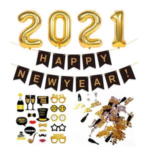 Ballons et guirlandes <span class=keywords><strong>de</strong></span> Noël et <span class=keywords><strong>de</strong></span> Nouvel An pour les décorations <span class=keywords><strong>de</strong></span> fête <span class=keywords><strong>de</strong></span> Noël, <span class=keywords><strong>de</strong></span> <span class=keywords><strong>cheminée</strong></span>, <span class=keywords><strong>de</strong></span> jardin et <span class=keywords><strong>de</strong></span> maison - Product Image 4