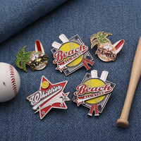 Badge en métal de haute qualité, émail dur et souple, sur le thème du baseball, design personnalisé, accessoires de mode, épingle de revers, broche