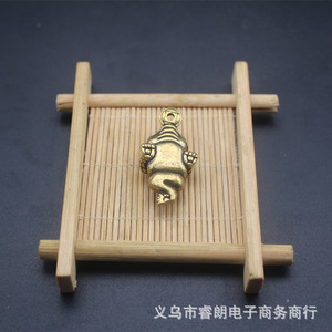 Colgante de Feng Shui de Sapo de Tres Patas de Latón Sólido, Llavero Unisex, Amuleto, Regalo, Forma de Animal, Aleación de Cobre L 108 - Product Image 3