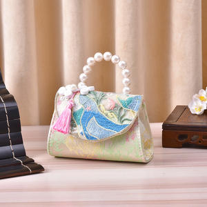 กระเป๋าถือสำหรับเด็กกระเป๋าใส่เหรียญแบบถือประดับมุกแนวโบราณสำหรับเด็กผู้หญิงขนาดเล็ก - Product Image 2