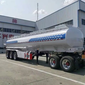 Camión <span class=keywords><strong>Cisterna</strong></span> de Combustible 8x4 de China National Heavy Duty Truck Group, Camión <span class=keywords><strong>Cisterna</strong></span> Móvil de Transporte de Líquidos Inflamables de 30000L y 28t - Precio - Product Image 5