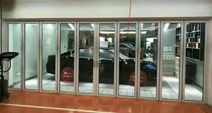 <span class=keywords><strong>Porte</strong></span> <span class=keywords><strong>pliante</strong></span> Broken Bridge en alliage d'aluminium avec verre, pour salle de lavage de voitures, s'ouvre en douceur <span class=keywords><strong>sans</strong></span> rails inférieurs - Product Image 5