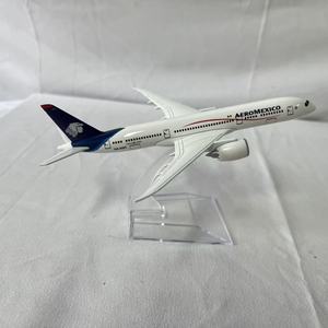 16cm 1/400 Maßstab Legierung Flugzeugmodell Aeromexico Airways Boeing <span class=keywords><strong>B787</strong></span> Metall Luftfahrtmodell Luftfahrt-Geschenk - Product Image 1