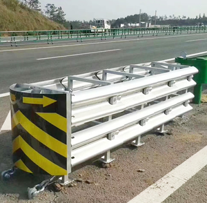 Cushion de protection contre les chocs EN 1317, installation par boulons à emboîtement, résistance aux chocs, guidage des véhicules, installation rapide pour la sécurité routière - Product Image 2