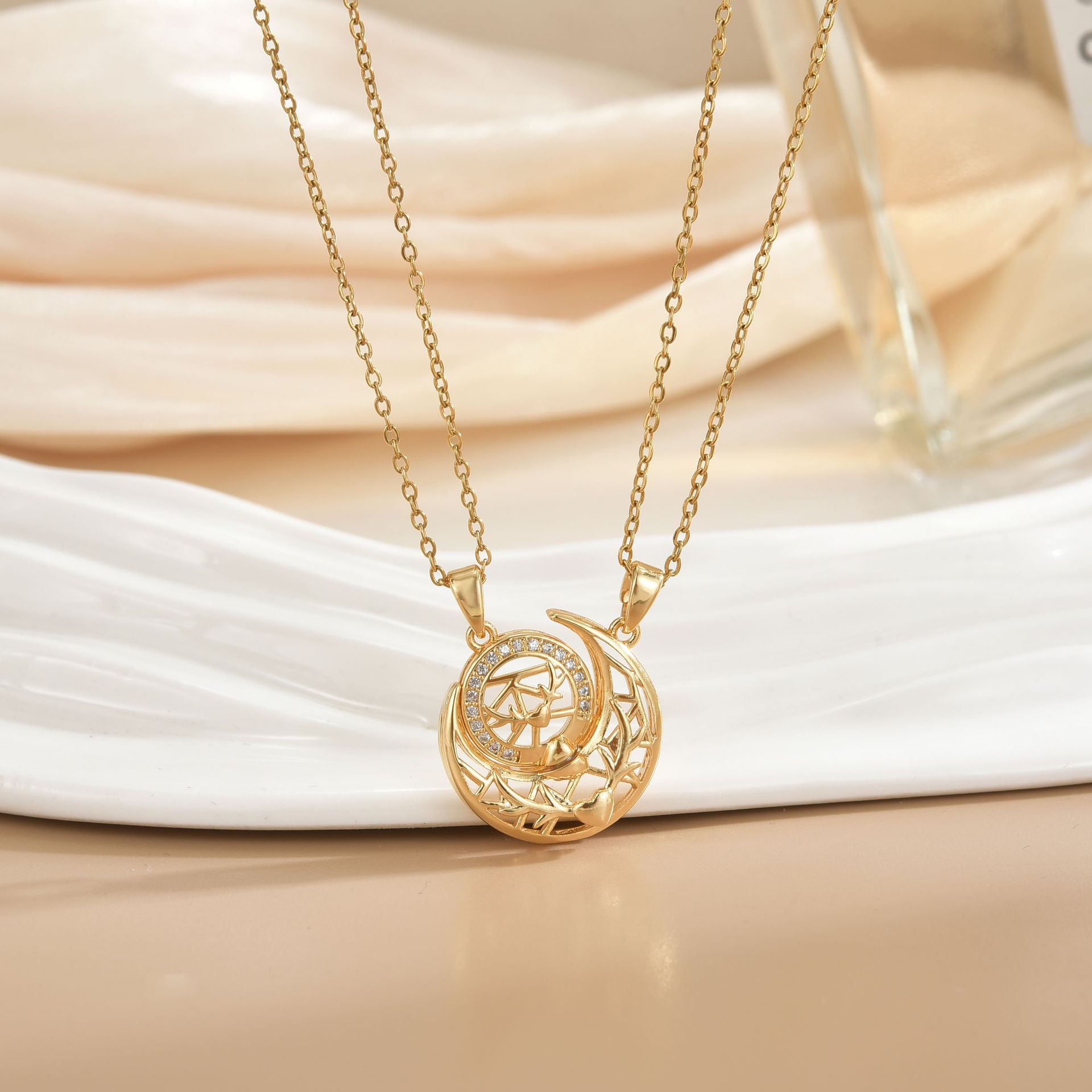 Magnetic couple necklace xl0488