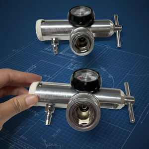 Régulateur d'oxygène médical d'urgence, style clic, CGA870, 25 LPM, avec prise allemande DIN <span class=keywords><strong>Heyer</strong></span> - Product Image 3