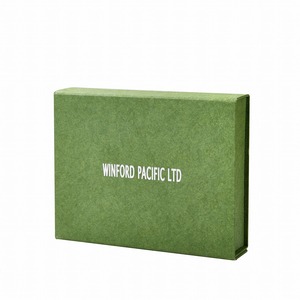 Caja de Embalaje Magnética Plegable Plana de Papel Kraft Negro Simple y Elegante, Impresa Personalizada, para Ropa, Venta al Por Mayor - Product Image 3