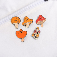 Joli bijou fantaisie en émail souple antique, motif champignon orange, pour Halloween, avec citrouille et fantôme, idéal comme cadeau