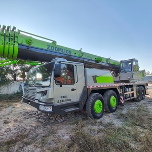Grue sur camion Zoomlion ZTC850V d'occasion de 85 tonnes, grue mobile Zoomlion de 70, 75 et 85 tonnes, disponible à Dubaï - Product Image 5