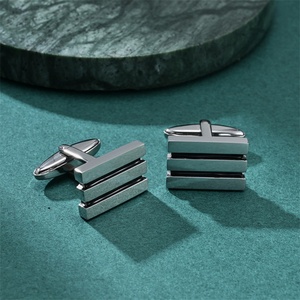 <span class=keywords><strong>Gemelli</strong></span> di Lusso Semplici in Smalto Nero, in Acciaio Inossidabile Anti-Appannamento, per <span class=keywords><strong>Uomo</strong></span> - Product Image 2